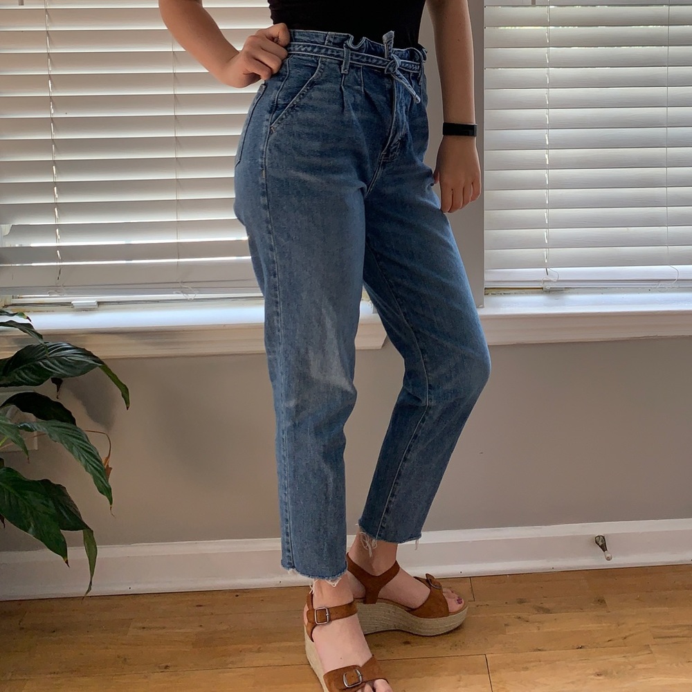 Hollister mom jeans